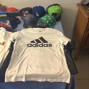 Adidas Short Sleeve Graphic Tee, White, Boys Size M (10-12 years old)